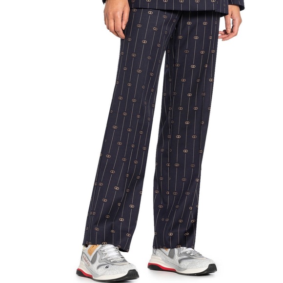 Gucci Ultrapace Sneakers - Picture 6 of 6